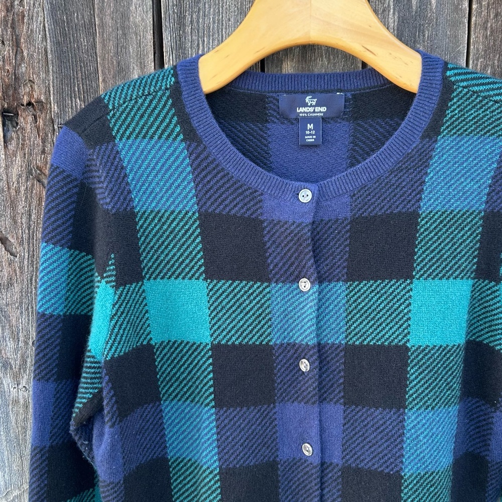 Lands’ End Plaid Cashmere Crewneck Cardigan Blue Green Black M - Picture 2 of 14
